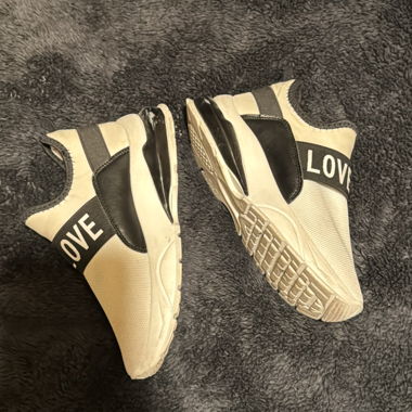 Chaussures blanches