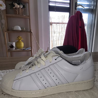 Adidas 42