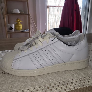 Adidas 42