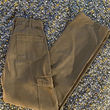 Pull&Bear Kahki Cargo pants - EUR 36
