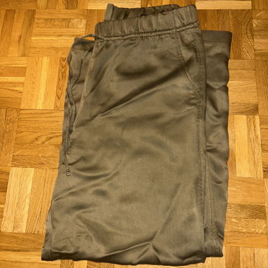 Pantalon satiné 