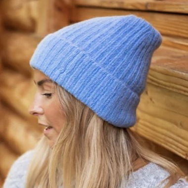 Cappello di maglia blu