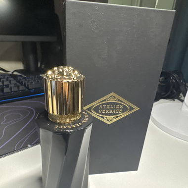Versace Atelier-Vanilla Rouge
