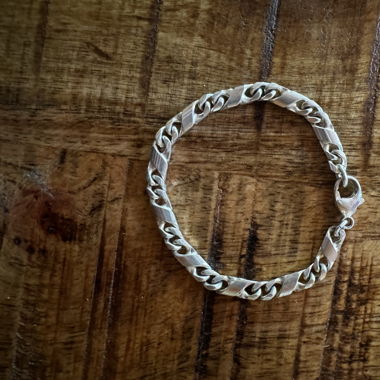 Bracelette
