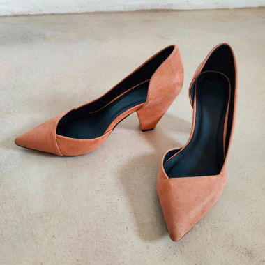 ASOS Nude Pumps im 80er-Style (mit kurzem Absatz)