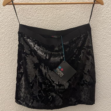 Jupe paillettes noires mat et effet velours noire