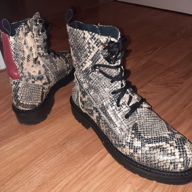 Bottines effet python