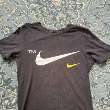 T shirt de sport Nike 