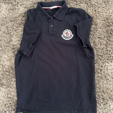 Polo Moncler bleu foncé