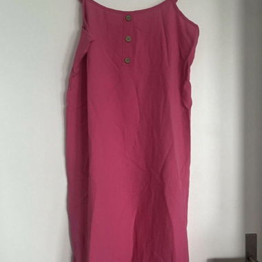 ROBE NEUVE DE TAILLE M