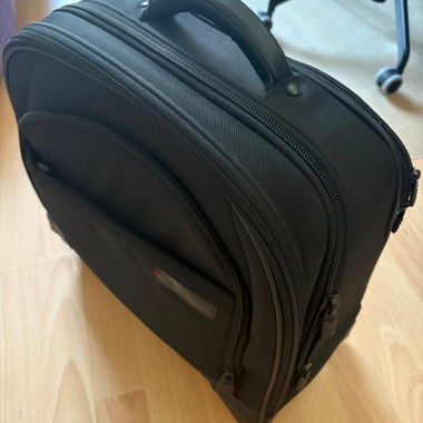 Black Business rolling suitcase