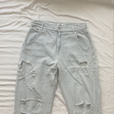 Hellblaue Ripped Jeans