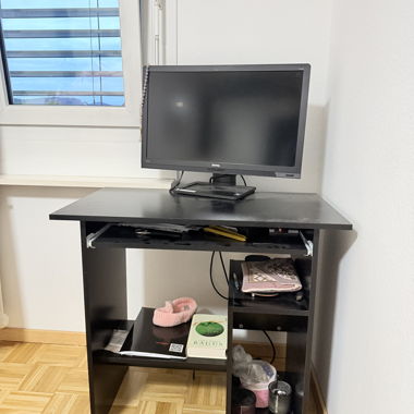 Table informatique noire (bureau)