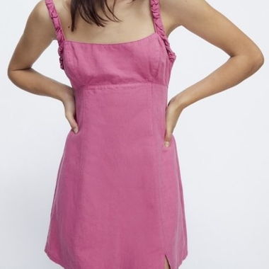 Abito mini rosa con spalline sottili