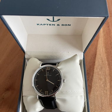 Kapten and Sun Watch