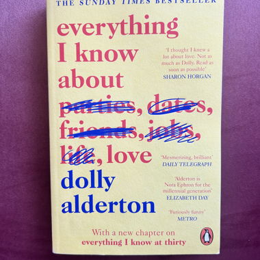 Livre “everything i know about love”