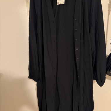 Camicia lunga nera con bottoni Taglia 54