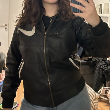 Veste en cuir vintage Nike