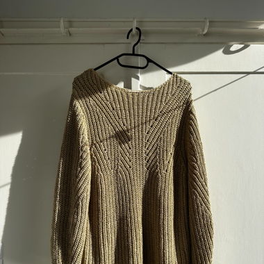 Sommerlicher Strickpulli