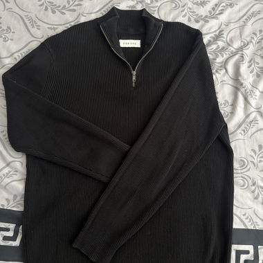 Pier One Black Sweater