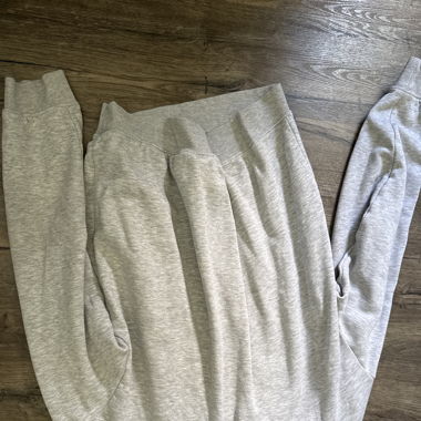 Pull gris 