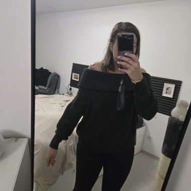 Maglia ampio collo grigio 