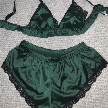 emerald green silk pyjama