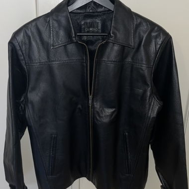 Schwarze Lederjacke QUADRO