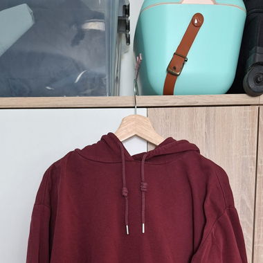 Bequemer Kapuzenpulli 