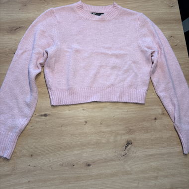 Pull en maille rose de NewYorker