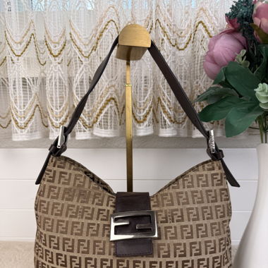 100% Original Vintage Fendi Baguette Zucchino