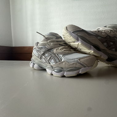 ASICS GEL NYC
