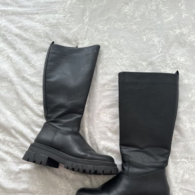Bottes noires 