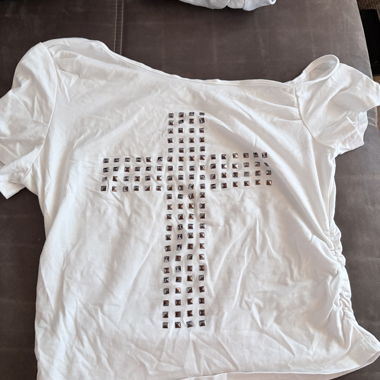 White studded top