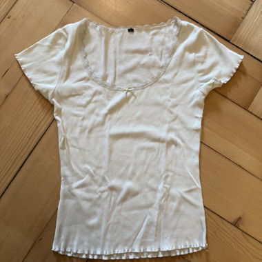 Creme-weisses Ripp-T-Shirt