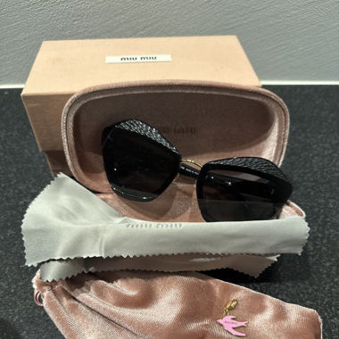 Miu Miu Sonnenbrille