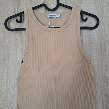 Beige figurbetontes Crop-Top