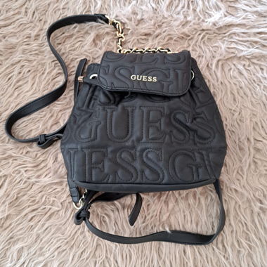 Sac a dos, Guess