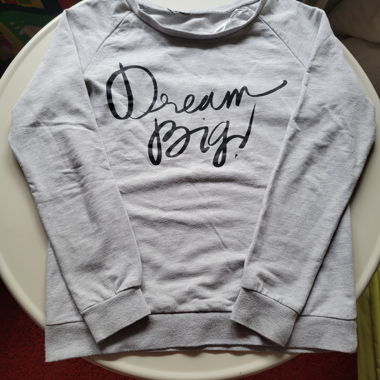 Felpa grigia tipo pullover