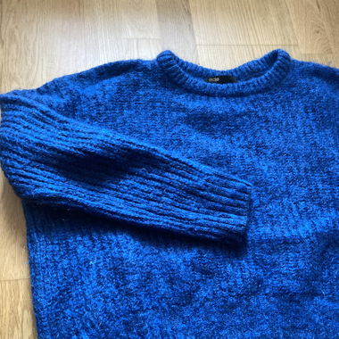 Blauer maje Wollpullover