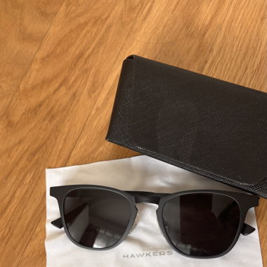 NEUVES - lunettes style ray-ban 