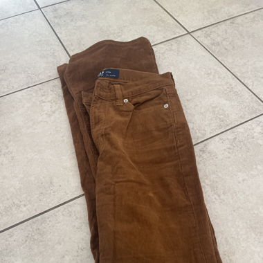 Braune Flarejeans