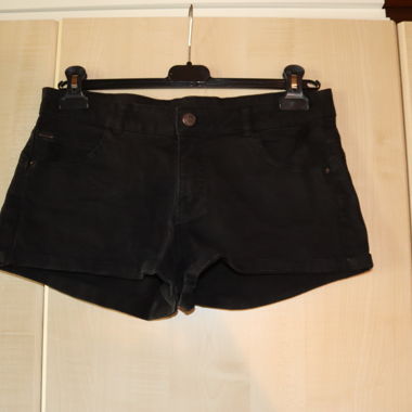 Hot pants