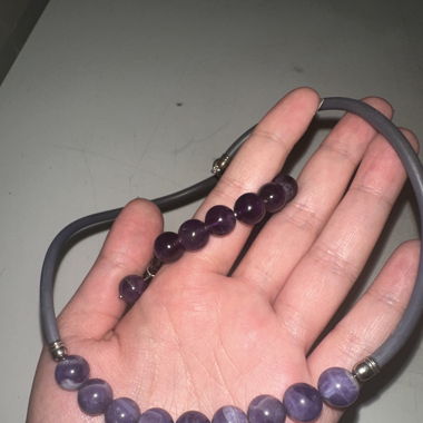Collier avec pierre améthyste 