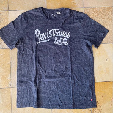 Levi Strauss T-Shirt