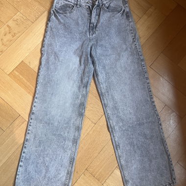 Jeans grigio ampio