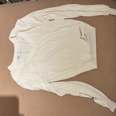 V Schnitt- Cremeweisser Pulli