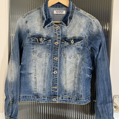 Veste en jean bleue 