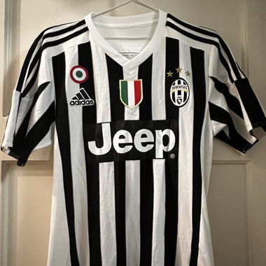 Juventus 2015/2016 Marchisio Adidas jersey