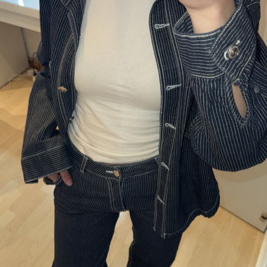 Giacca di jeans a righe con pantaloni